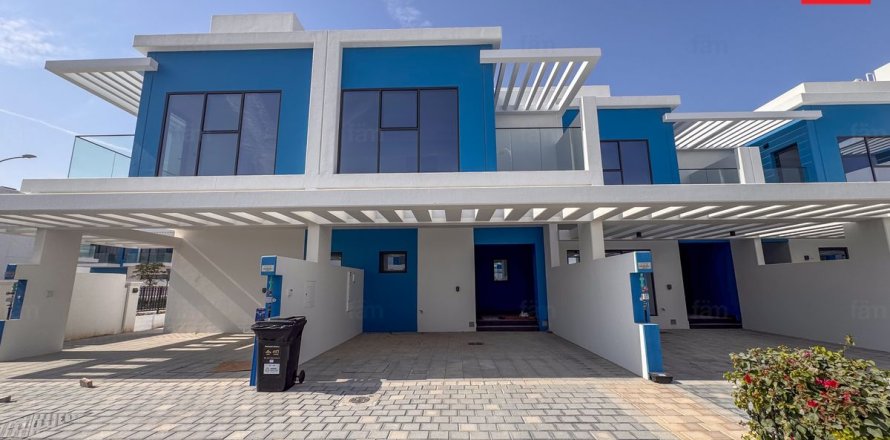 Таунхаус с 4 спальнями в Дубай, ОАЭ №141489