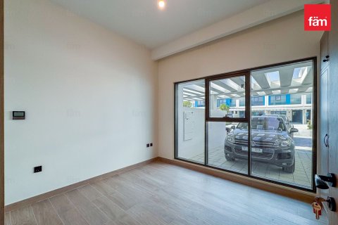 Таунхаус с 4 спальнями в Дубай, ОАЭ №141489 15