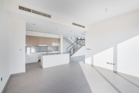 4 bedrooms Villa in Dubai Hills Estate, UAE No. 195119