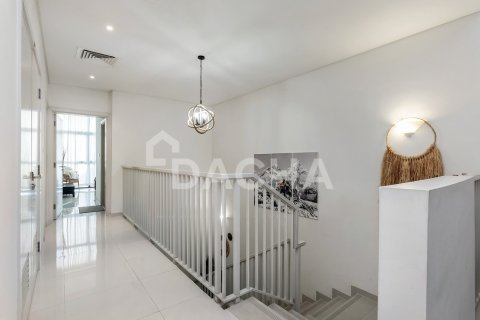 Вилла с 3 спальнями в DAMAC Hills (Akoya by DAMAC), ОАЭ №155701 11