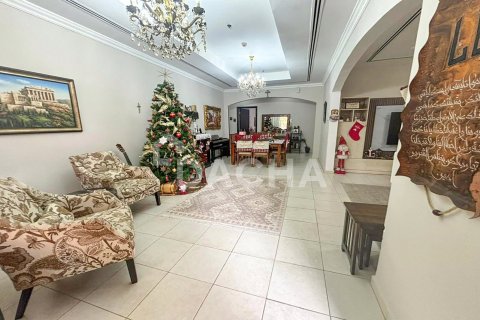 Квартира с 3 спальнями в Diamond Views, ОАЭ №155703 24