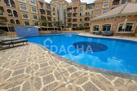 Квартира с 3 спальнями в Diamond Views, ОАЭ №155703