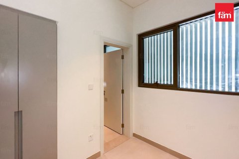 3 bedrooms Townhouse in Dubai, UAE No. 142603 12