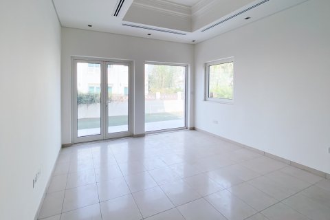 4 غرف نوم فيلا في Al Furjan, الإمارات العربية المتحدة رقم 102761 8