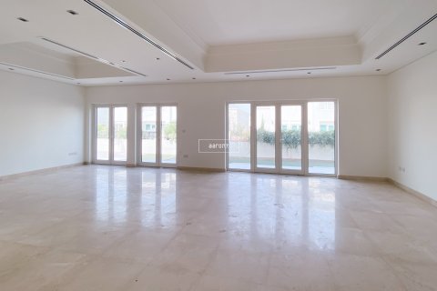 4 غرف نوم فيلا في Al Furjan, الإمارات العربية المتحدة رقم 102761 5