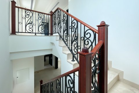 4 غرف نوم فيلا في Al Furjan, الإمارات العربية المتحدة رقم 102761 13