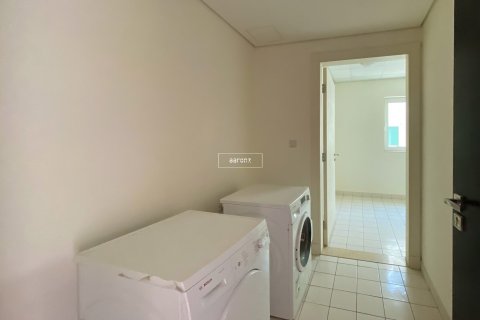 4 غرف نوم فيلا في Al Furjan, الإمارات العربية المتحدة رقم 102761 11