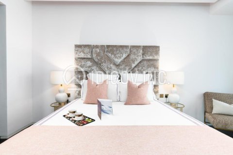 Apartment de 3 dormitorios en Dubai Marina, UAE No. 102779 4