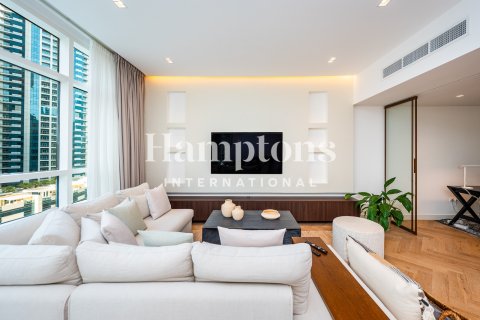 Квартира с 2 спальнями в The Address Dubai Marina, ОАЭ №156534 31