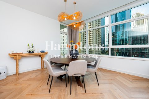 Квартира с 2 спальнями в The Address Dubai Marina, ОАЭ №156534