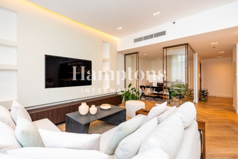 Квартира с 2 спальнями в The Address Dubai Marina, ОАЭ №156534 30