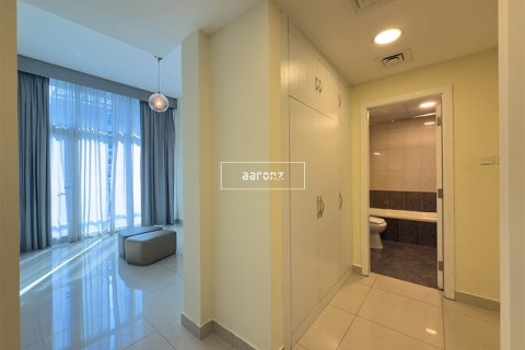 Квартира с 3 спальнями  №106646 13