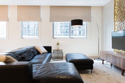 3 bedrooms Apartment  No. 106646 2