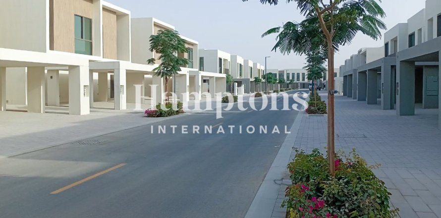 Таунхаус с 3 спальнями в The Valley, ОАЭ №123266