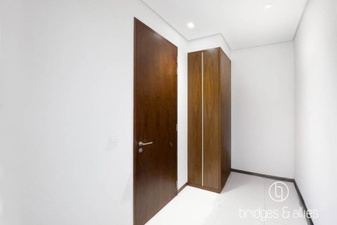 Apartment de 3 dormitorios en The Hills, UAE No. 102445 11