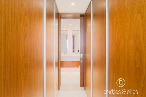 Apartment de 3 dormitorios en The Hills, UAE No. 102445 23