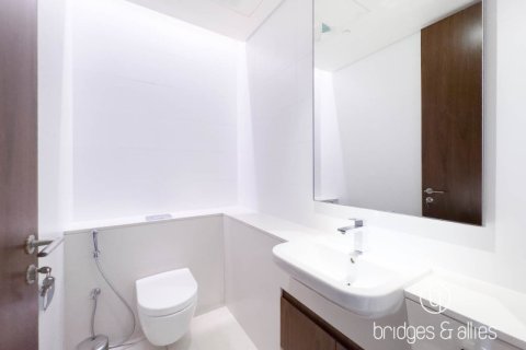 Apartment de 3 dormitorios en The Hills, UAE No. 102445 17