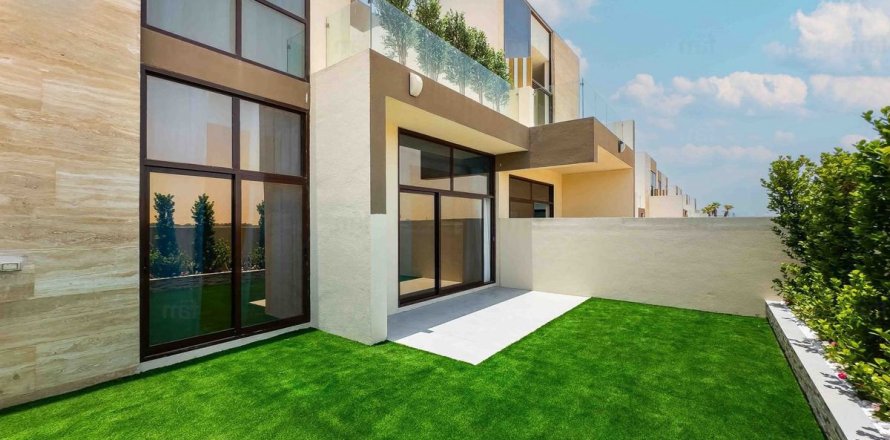 4 bedrooms Townhouse No. 116934