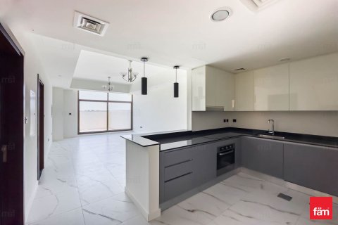 4 bedrooms Townhouse  No. 116934 8