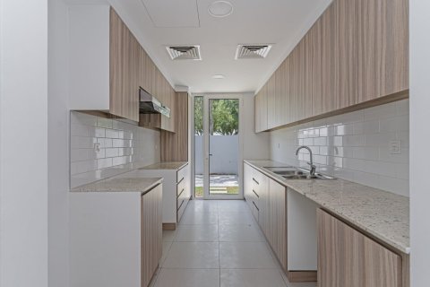 3 غرف نوم فيلا في Arabella Townhouses, الإمارات العربية المتحدة رقم 164235 6