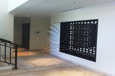 Villa de 6 dormitorios en  Saadiyat Island, UAE No. 91099 11