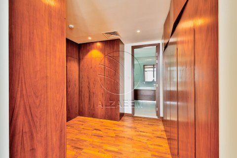 Villa de 5 dormitorios en Abu Dhabi, UAE No. 91111 7