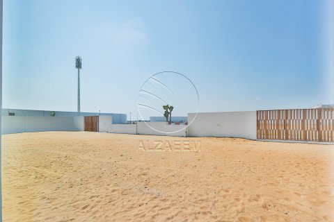 Villa de 5 dormitorios en Abu Dhabi, UAE No. 91111 24