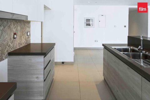 Appartement de 3 chambres à Dubai, UAE No. 203244 10