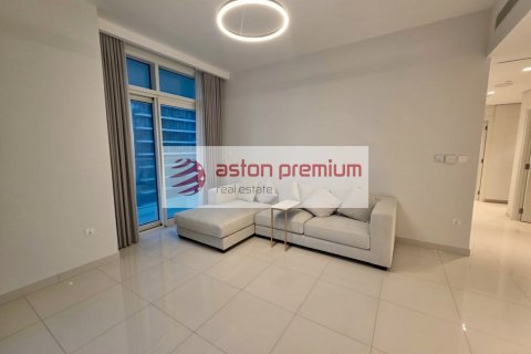 Квартира с 2 спальнями в EMAAR Beachfront, ОАЭ №203242