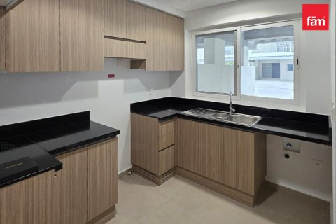 Townhouse de 3 dormitorios en Dubai, UAE No. 147736 7