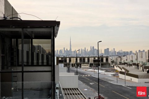 Townhouse de 4 dormitorios en Dubai, UAE No. 147735
