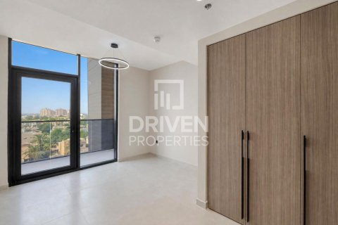 Квартира с 2 спальнями в Dubai Sports City, ОАЭ №209575 8