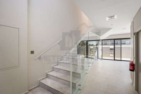 3 غرف نوم تاون هاوس في District 7, الإمارات العربية المتحدة رقم 77453 21