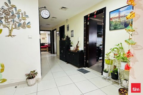 3 bedrooms Apartment in Dubai, UAE No. 142674 9