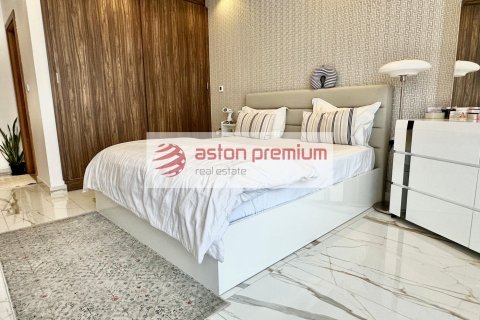 Apartment de 2 dormitorios en Business Bay, UAE No. 101935 12