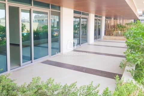 Apartment de 2 dormitorios en Jumeirah Village Circle, UAE No. 77596 5