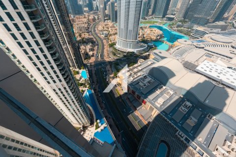 Квартира с 3 спальнями №112351 32