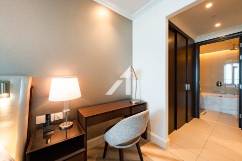 Квартира с 3 спальнями №112351 14