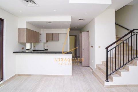 Таунхаус с 4 спальнями в DAMAC Hills (Akoya by DAMAC), ОАЭ №150280 4
