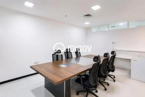 526.76m² Office in Bay Square, UAE No. 209075 5