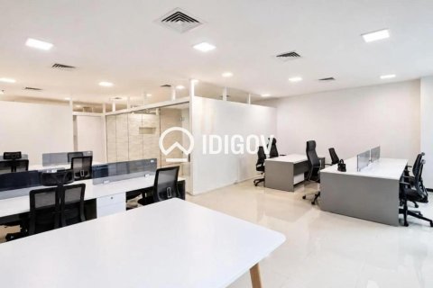 323.77m² Office in Bay Square, UAE No. 209076 6