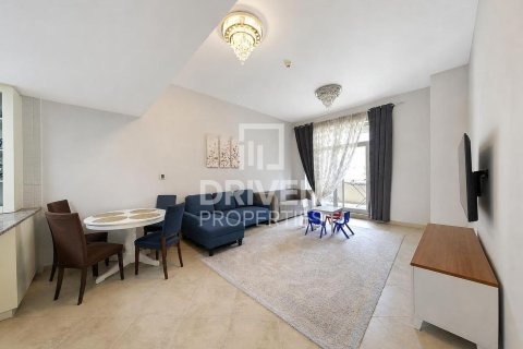 Appartement de 2 chambres à Motor City, UAE No. 207497