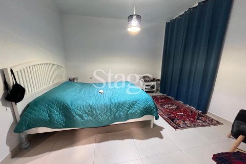 Вилла с 4 спальнями в Dubai Land, ОАЭ №185648 18