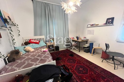 Вилла с 4 спальнями в Dubai Land, ОАЭ №185648 23