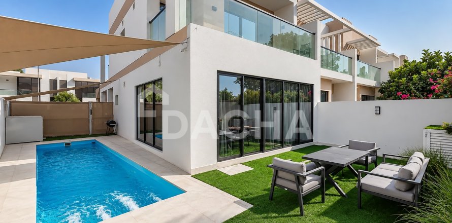 4 bedrooms Townhouse in DAMAC Hills (Akoya by DAMAC), UAE No. 210331