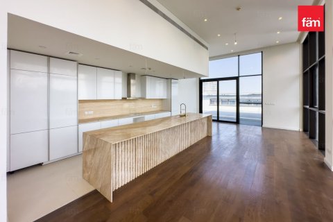 Appartement de 4 chambres  No. 111438 28