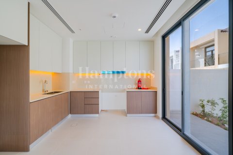 4 bedrooms Townhouse  No. 126489 19