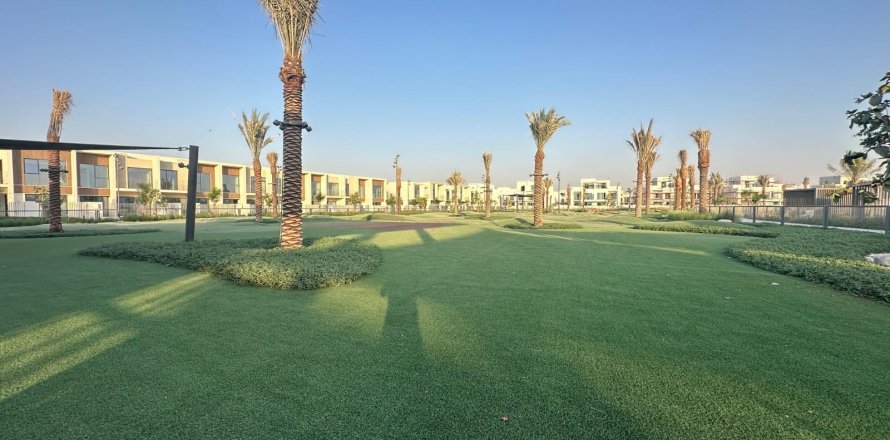 3 bedrooms Townhouse No. 126491