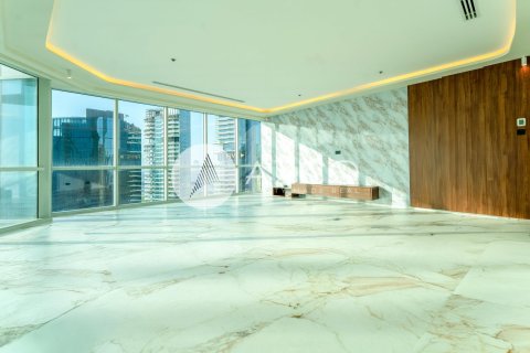 Квартира с 3 спальнями №92336 4