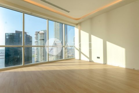 Квартира с 3 спальнями №92336 15